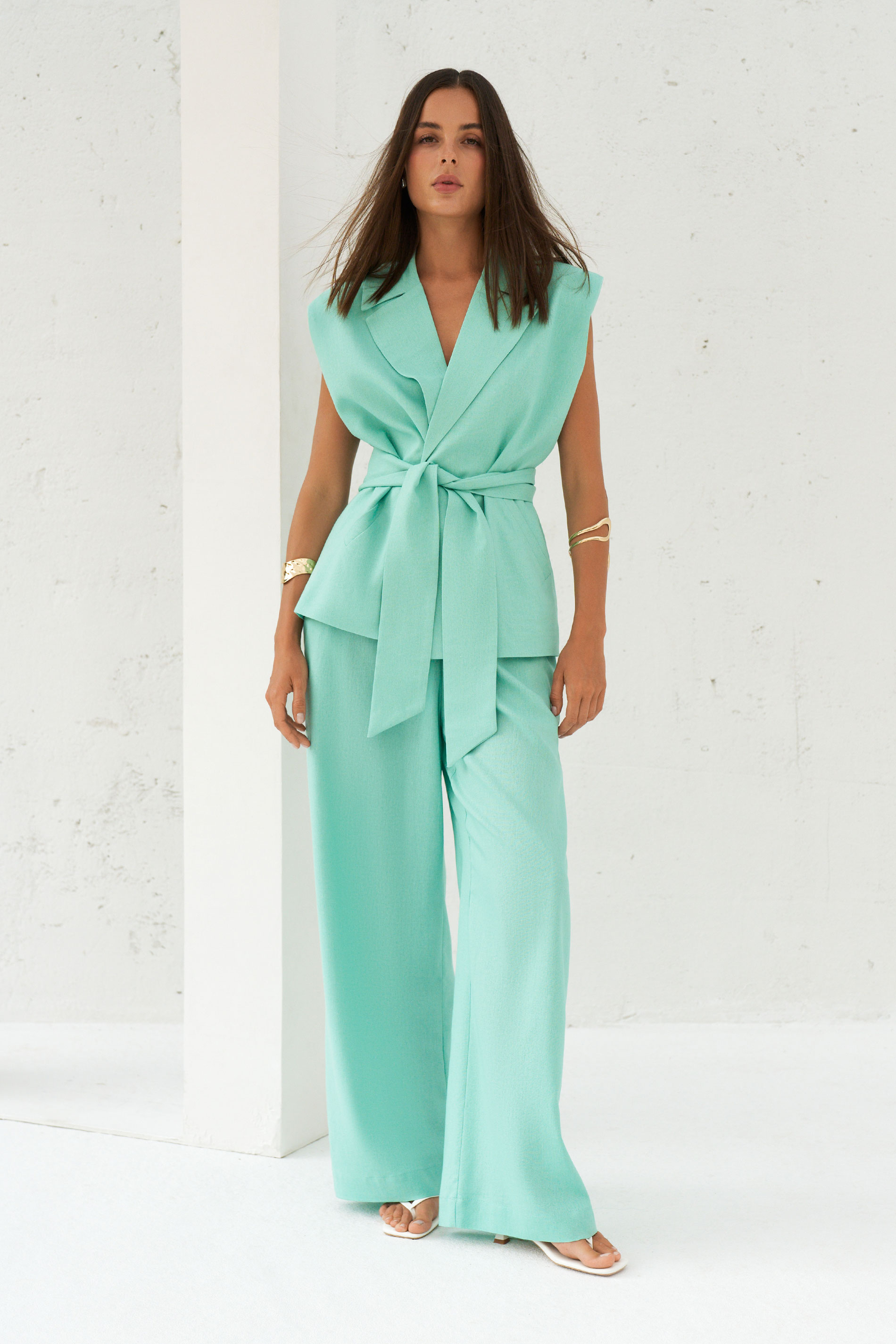 Жилет oversize изо льна BL63926